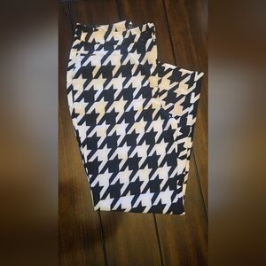 New York & Company Houndstooth Ankle Pants
